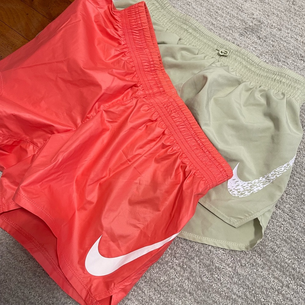 NIKE SHORTS SIZE M PINK AND GREEN